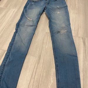 Hollister distressed super skinny jeans w 25 l 29